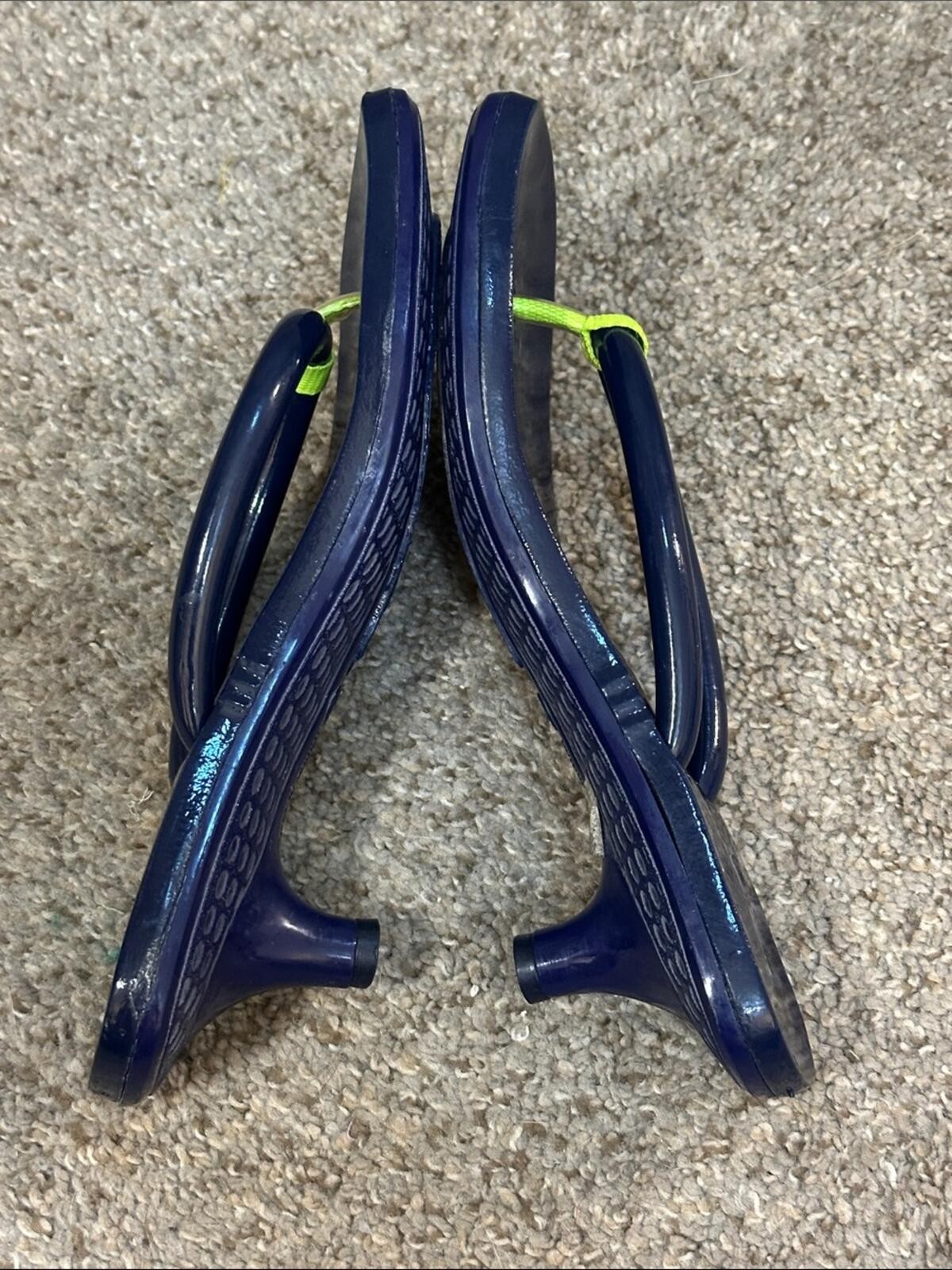 Y2K Extra-Fine Sugar Navy Blue Floatie Kitten Heel Thong Flip Flop Sandal Size 9