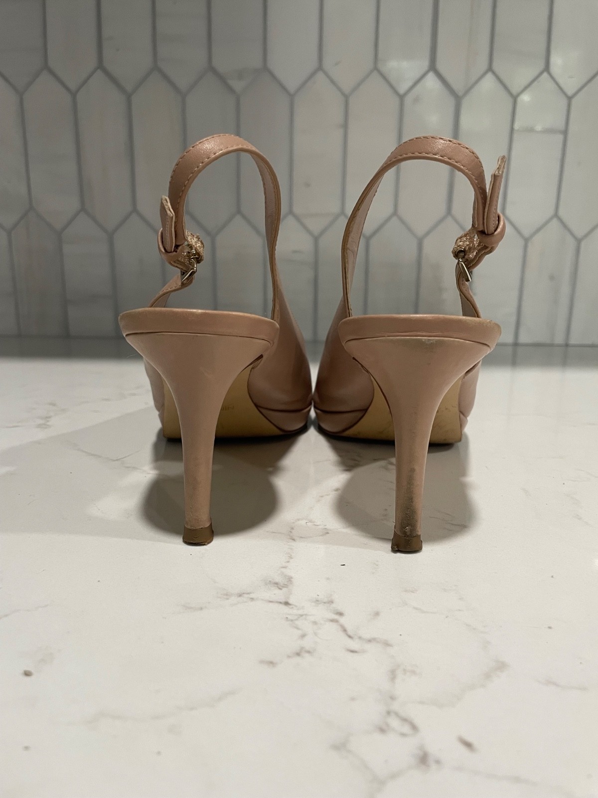 GUC Nine West Nude Slingback Pumps 7M