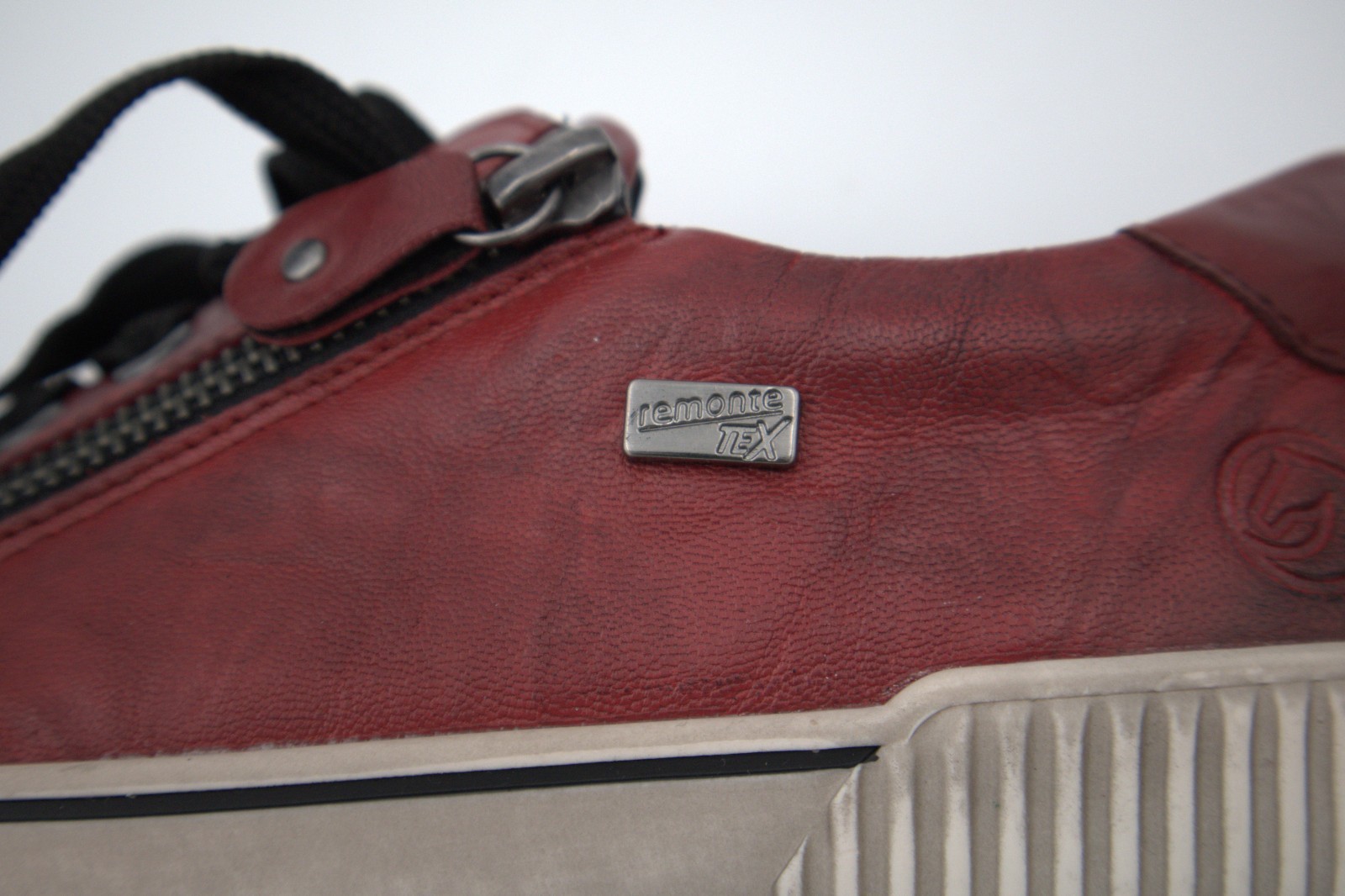 Remonte Maditta 00 Leather Sneakers Red EU 37 US 6–6.5 Women Lace-Up Side Zip