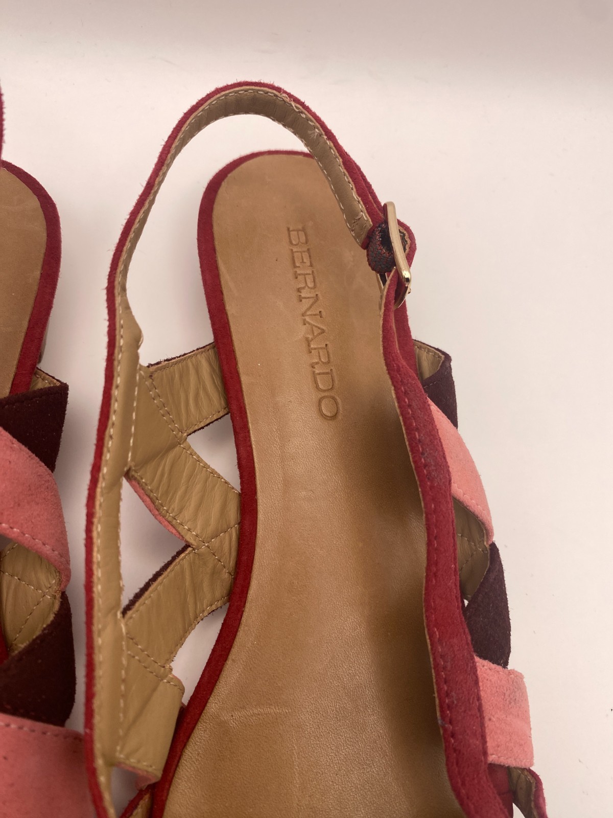 Bernardo Footwear Women Glinda Red Suede Slingback Flat Sz 6.5