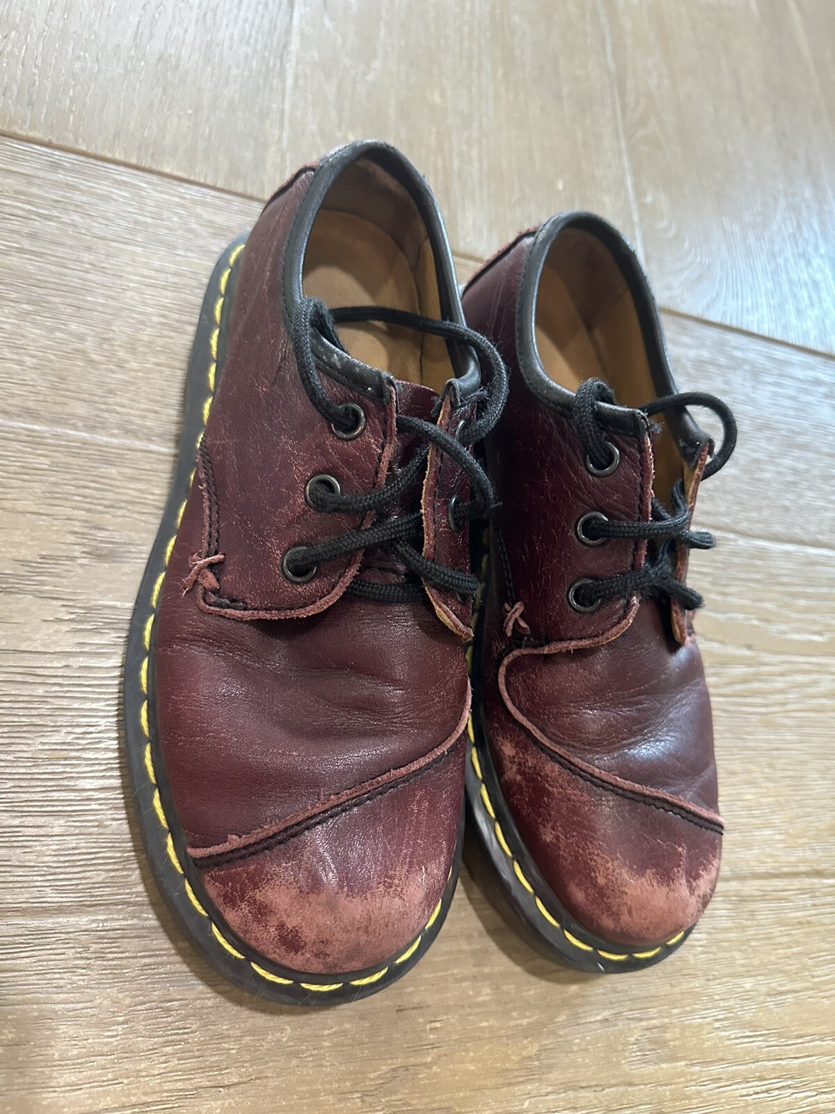 Dr. Martens Womens Burgandy Oxfords Size M4 W5 UK3 EU 35.5 vintage