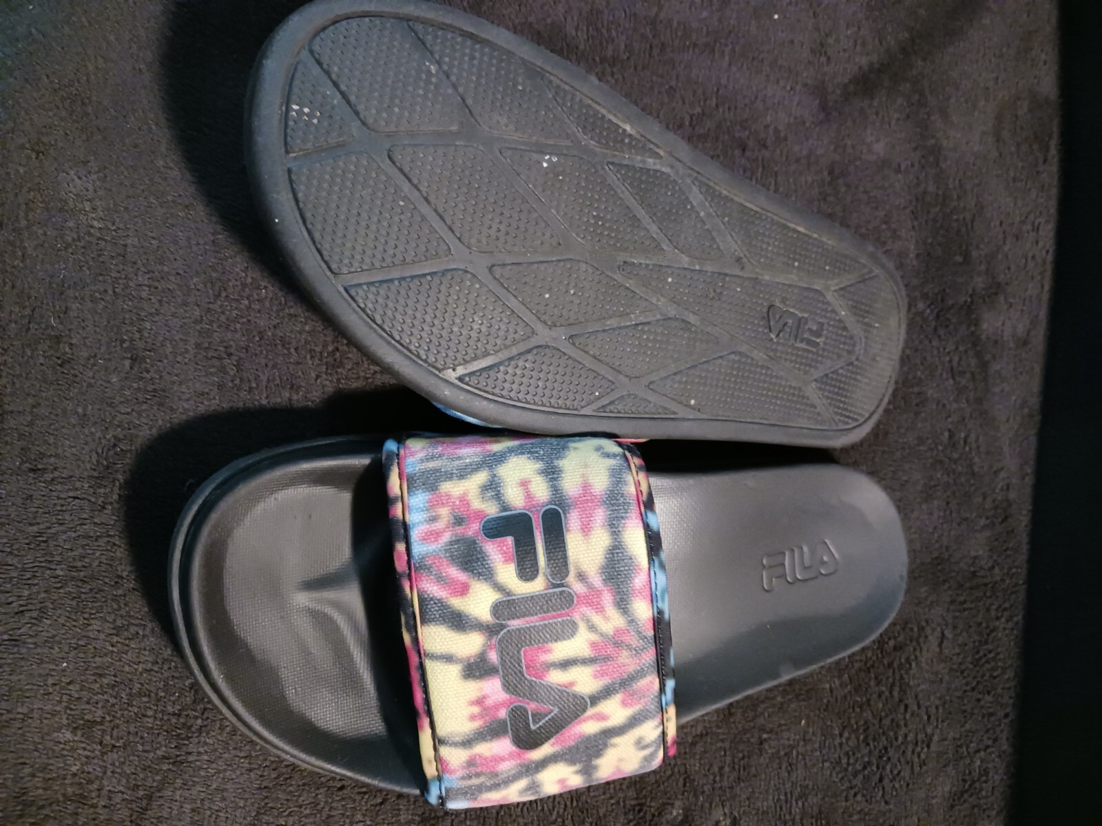 Fila Drifter Lux Tie Dye Women’s Slide Sandals Black-Multi Size 8