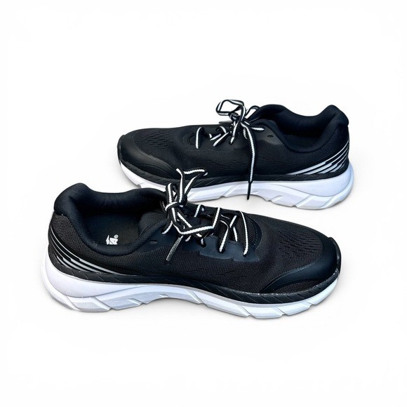 Avia Women’s Hightail Athletic Sneakers – Black/White Size 7 Comfortable Run