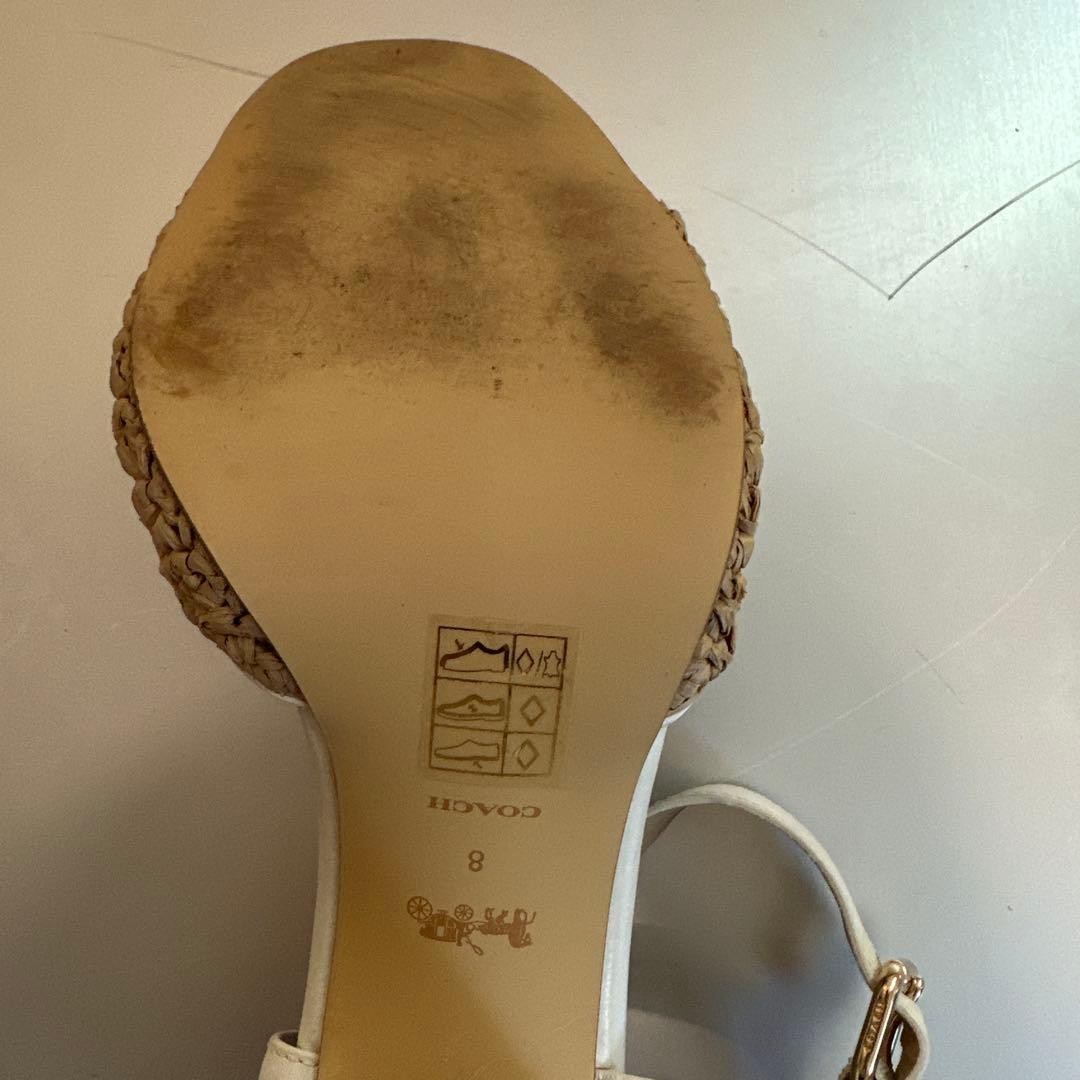 COACH Straw Material Ankle Strap Sandals color is slightly brighter than in the