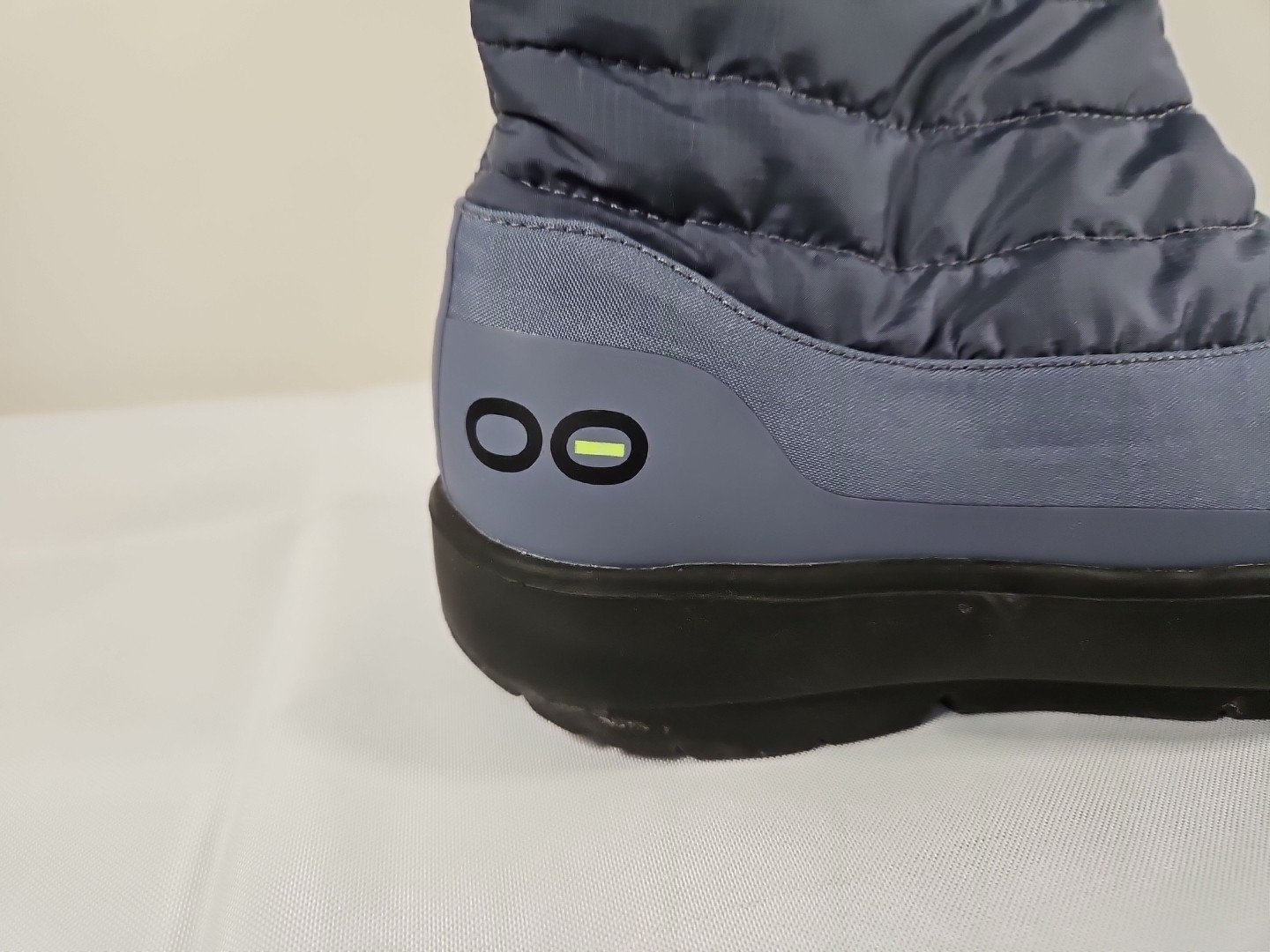 Blue Quilted Textile OOFOS OOmg Recovery Tall Winter Boots US 6.5