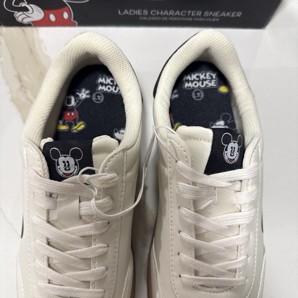 Disney Mickey Mouse Ladies Shoes Size 10 New In Box with Tags