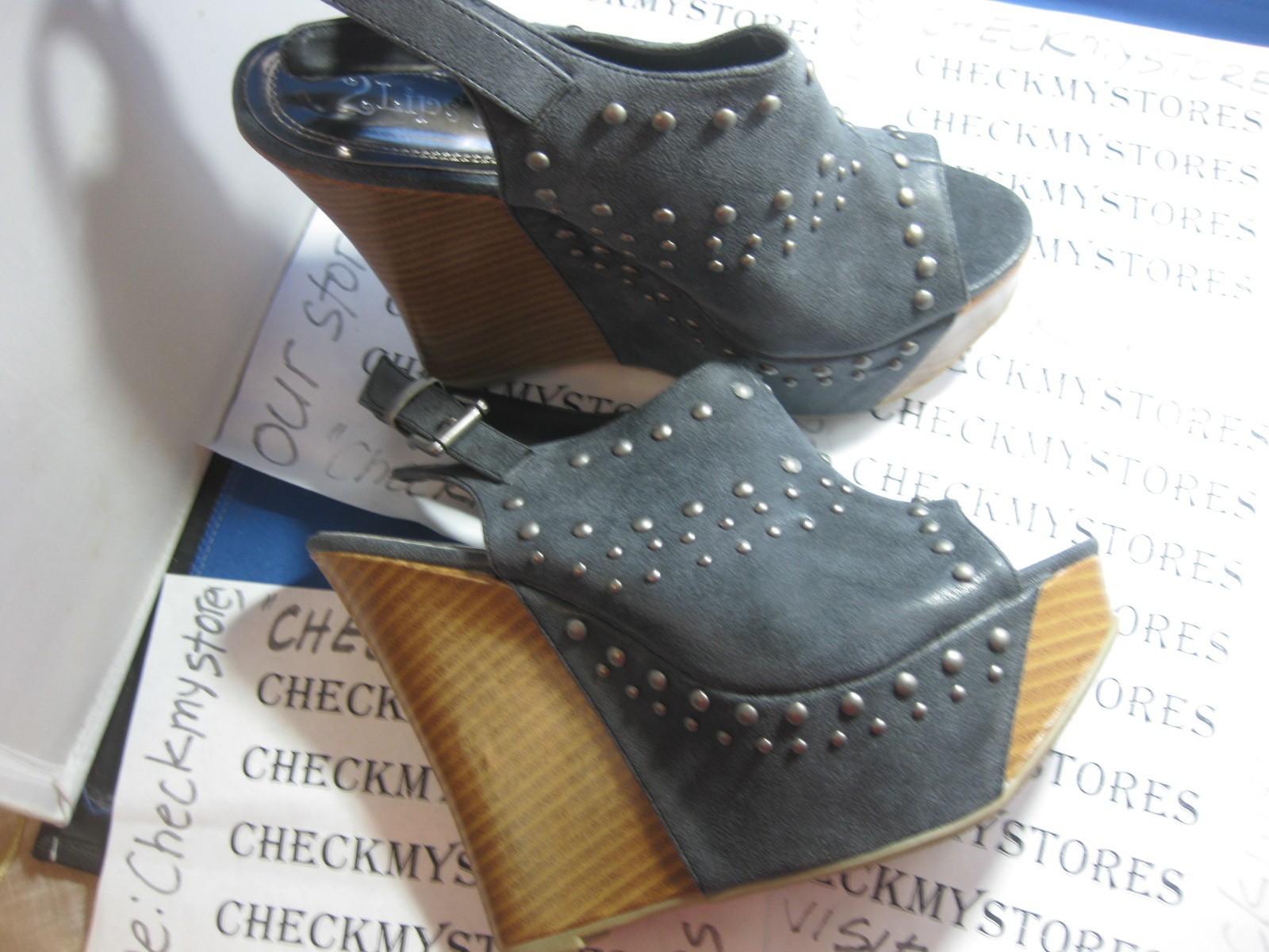 nib NEW 2 Lips Too «TOO Corrupt » Platform Wedges Premium Designer Sandals
