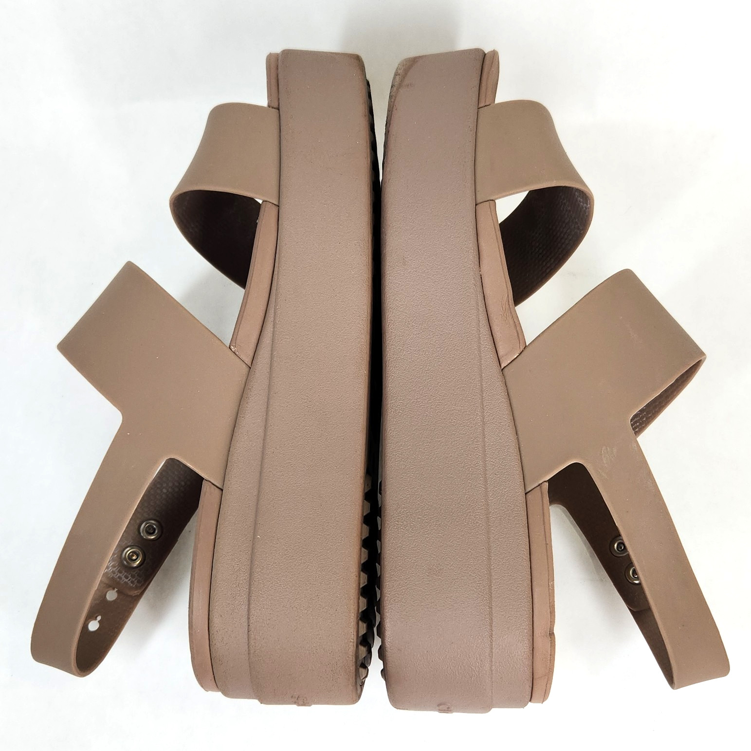 Crocs Brooklyn Low Wedge Sandals Women 5 Mushroom Platform Slingback Comfort