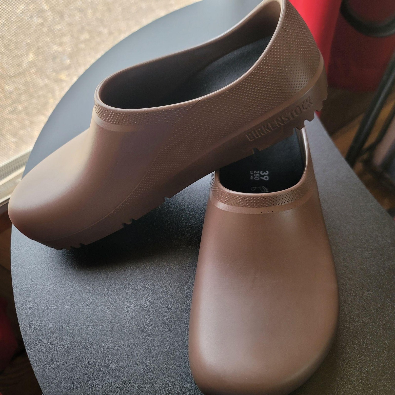 Birkenstock Profi Birki 2.0 PU Clog O4 Mocha Professional-grade Kitchen Medical