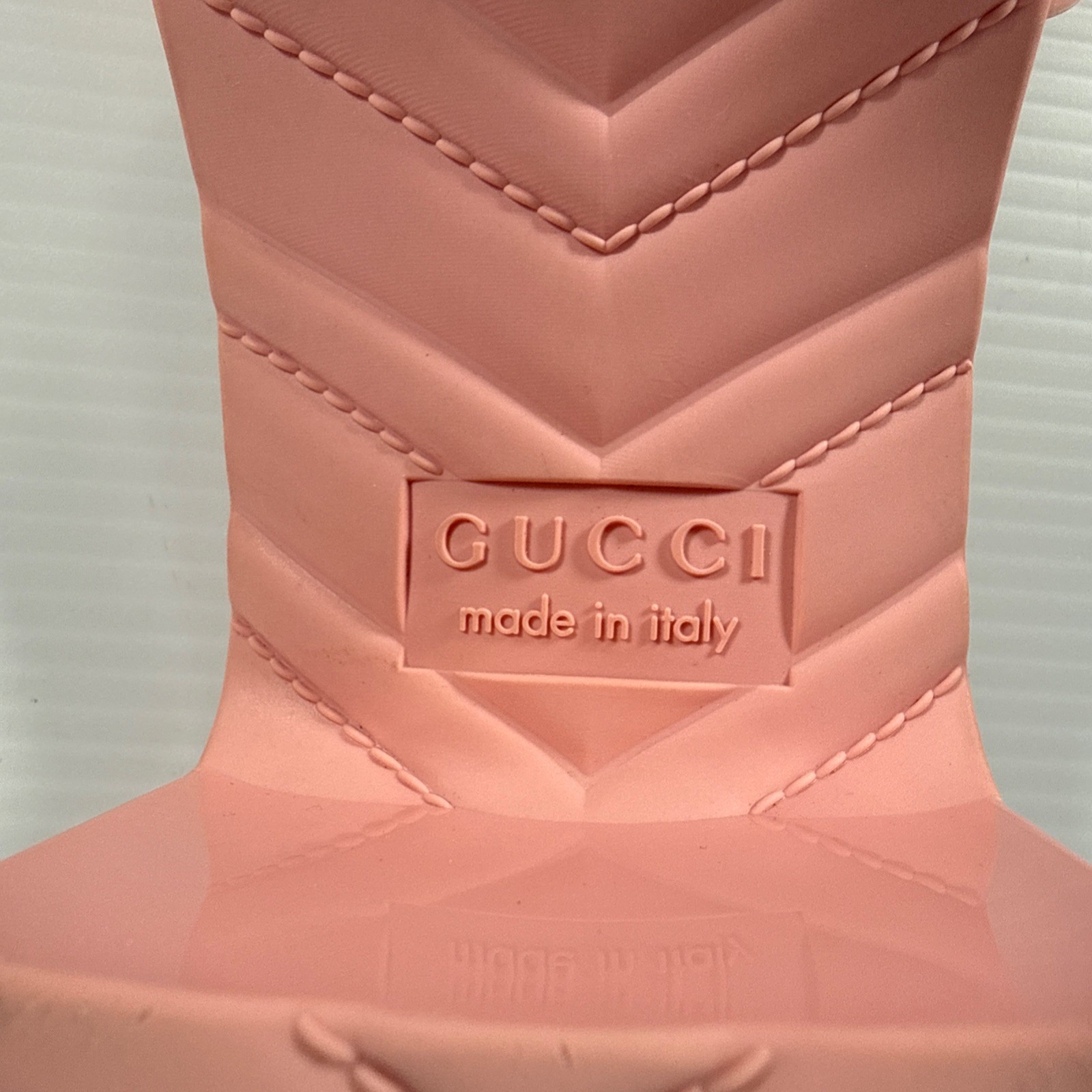 GUCCI PINK RUBBER SLIDES- 7 1/2-8 sandals