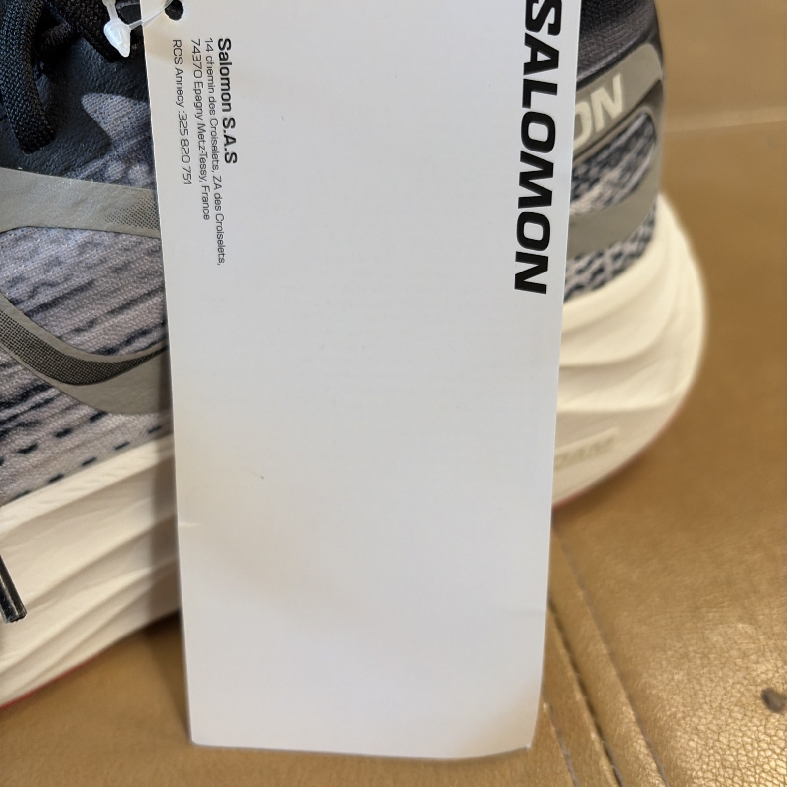 NWT Salomon Aero Glide Running Shoes Women’s Size 9