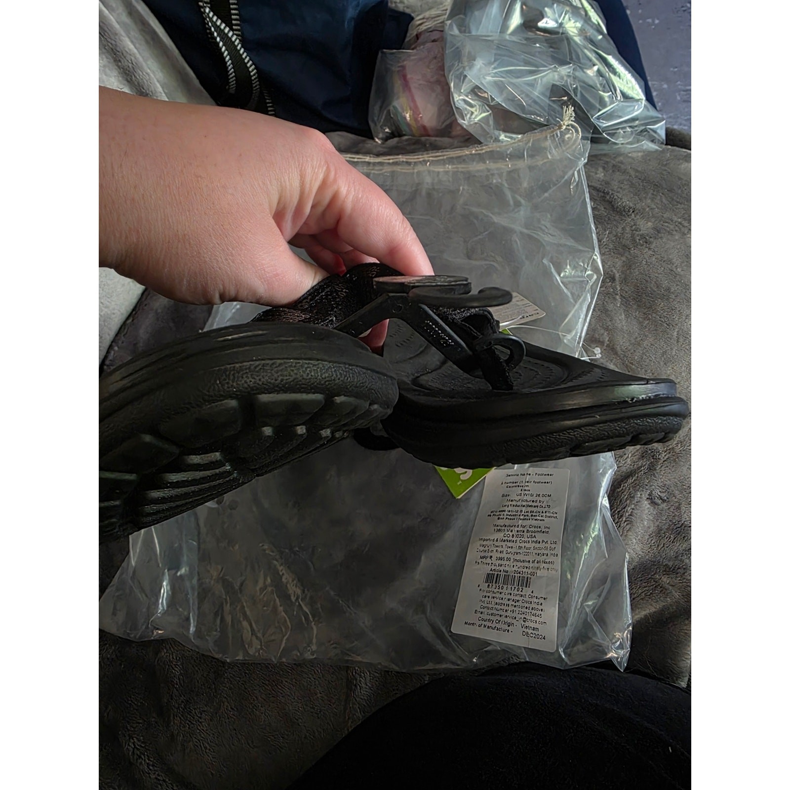 Crocs Capri V Black Sequin Comfort Flip Flops Women’s 10W 8M NWT