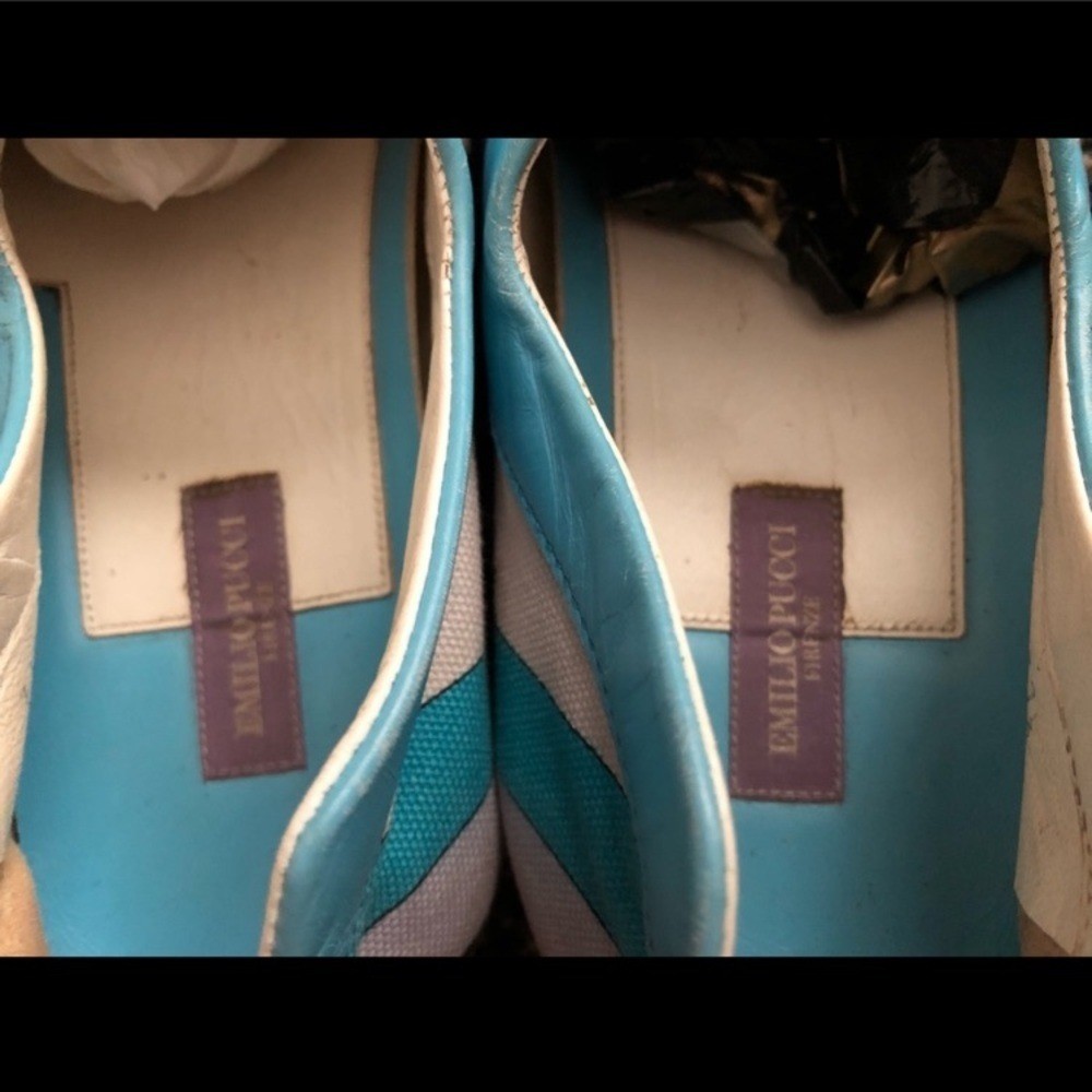 Emilio Pucci Robins egg blue size 37.5 fits like 7 style # 743173