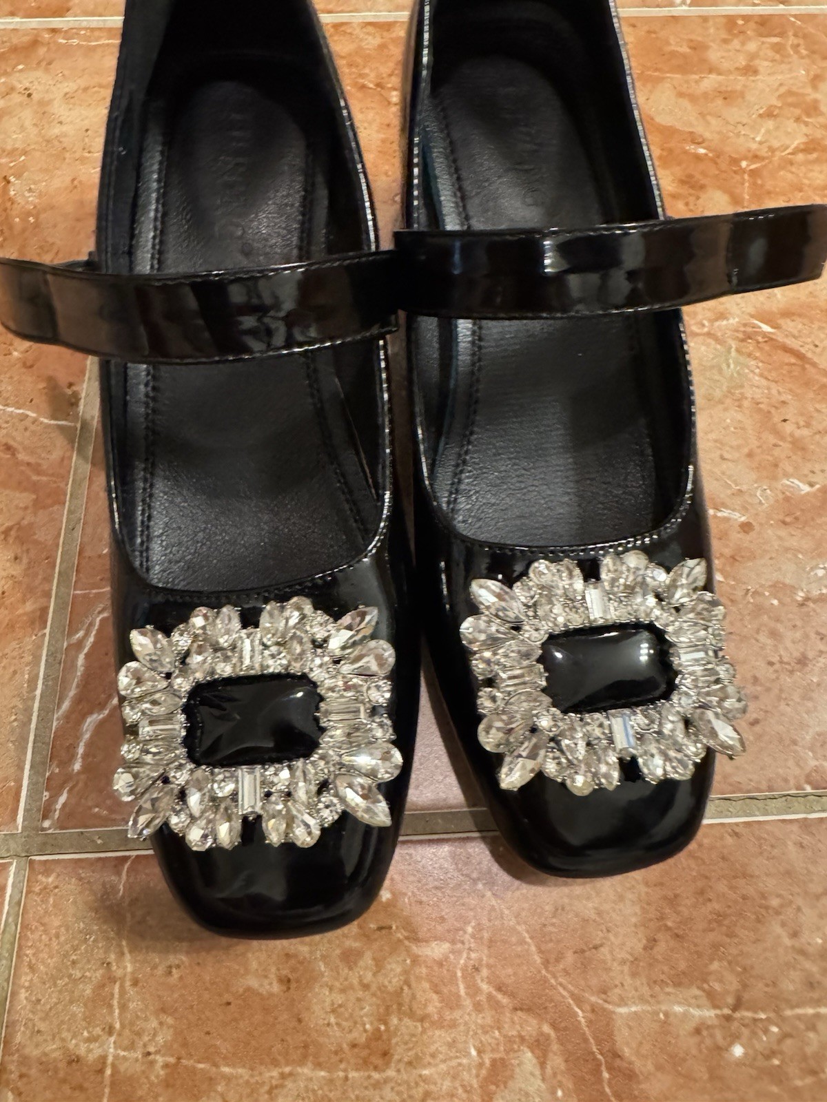 Patent Leather Shoes Women’s Mary Jane Crystal Pumps Size 7.5 Chunky Heel