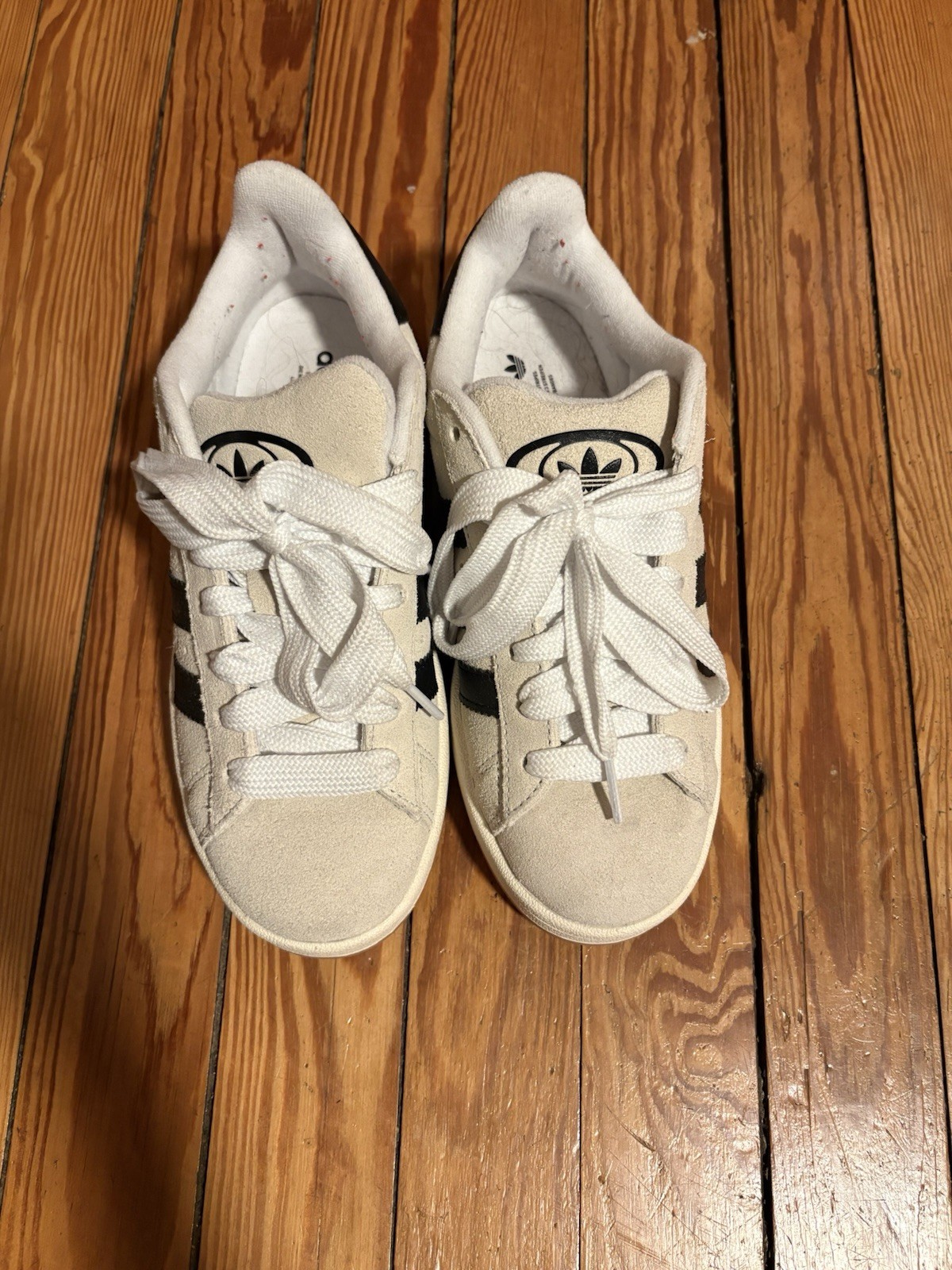 *NEW* adidas Campus 00 Women’s Suede Low Top Lace-Up Sneakers Beige Black White