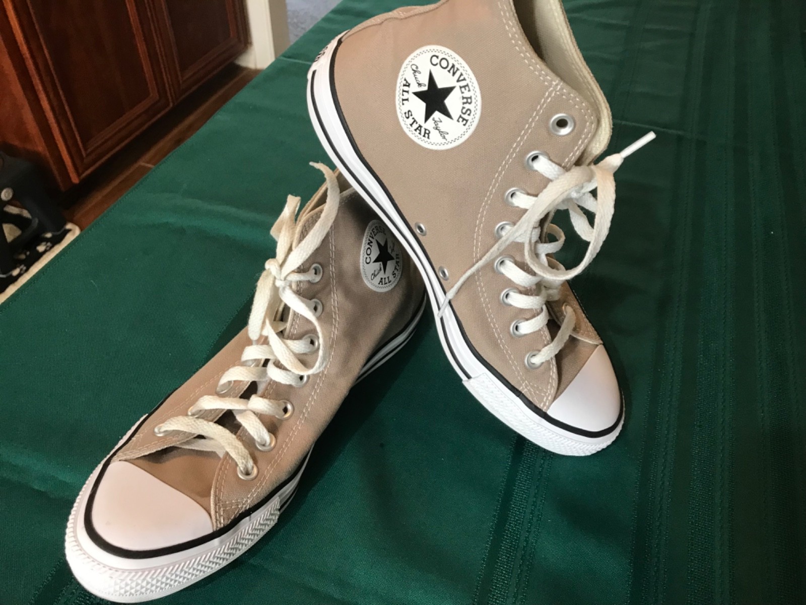 Converse Chuck Taylor All Star High Top Sneakers Khaki Canvas Men’s 8 Women’s 10