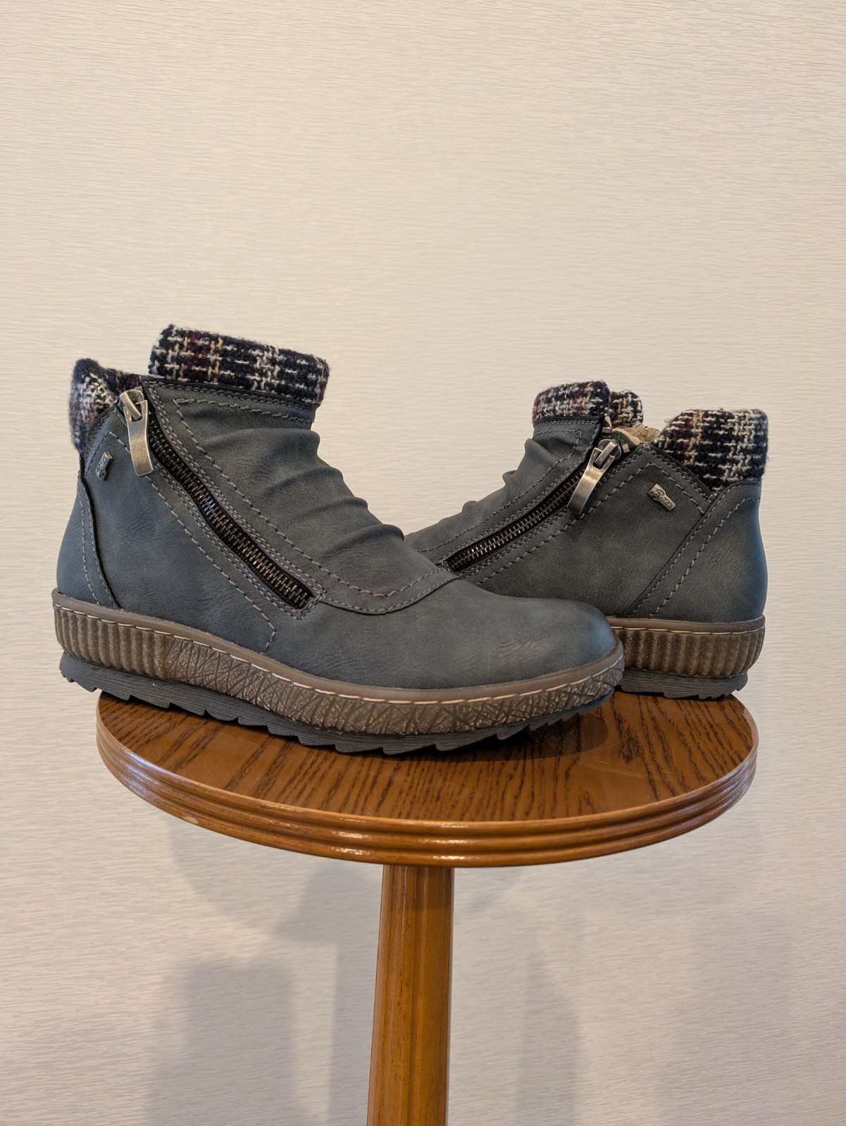 NEW Spring Step Booties/Boots (Winter, Spring, Fall) – Size 7.5 – 8, Ankle, Gray