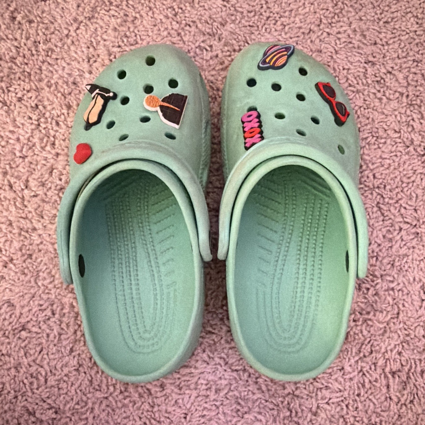 Crocs Women’s Classic Clog Sandals Green Slip-On Rubber Size 3 w/ Charms