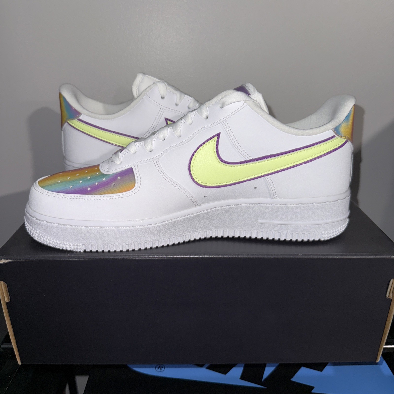 Nike Air Force 1 Low Easter 2020 – CW0367-100 Size 10 Woman’s