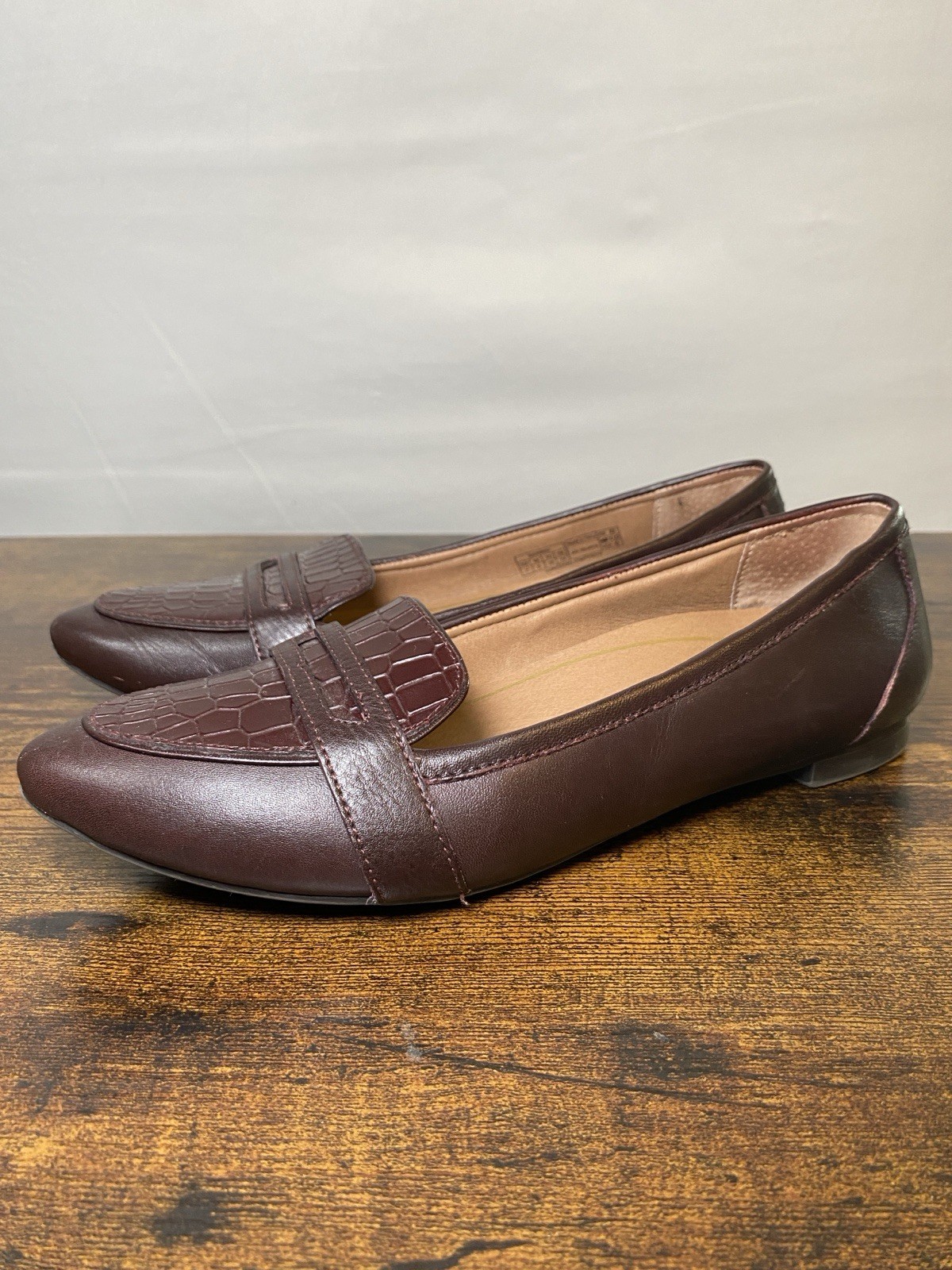 Vionic Savannah Flat Loafer Casual Shoes WOMENS 7 Burgundy Wine Leather $120