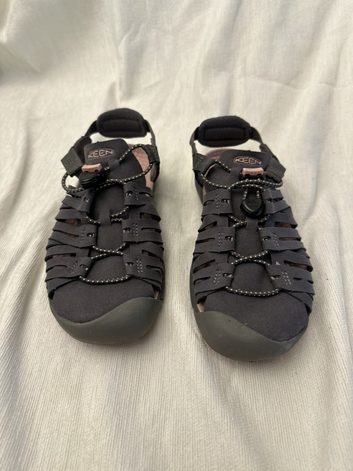 Keen Cypress Sandals Gray Pink Women’s Size 7