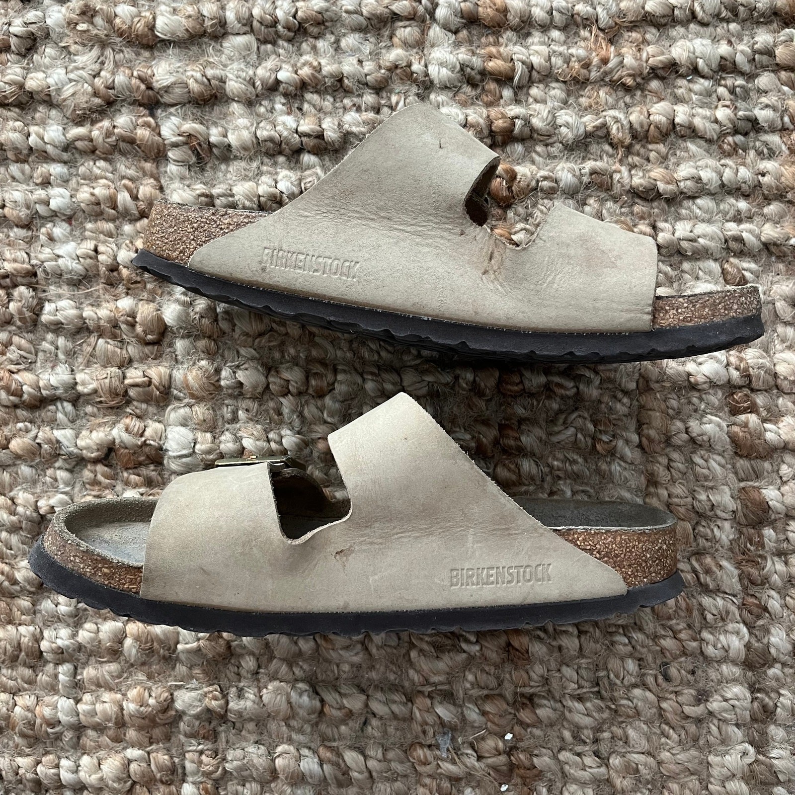 Birkenstock Arizona Taupe Oiled Leather Sandals EU 39 US 8-8.5 Narrow