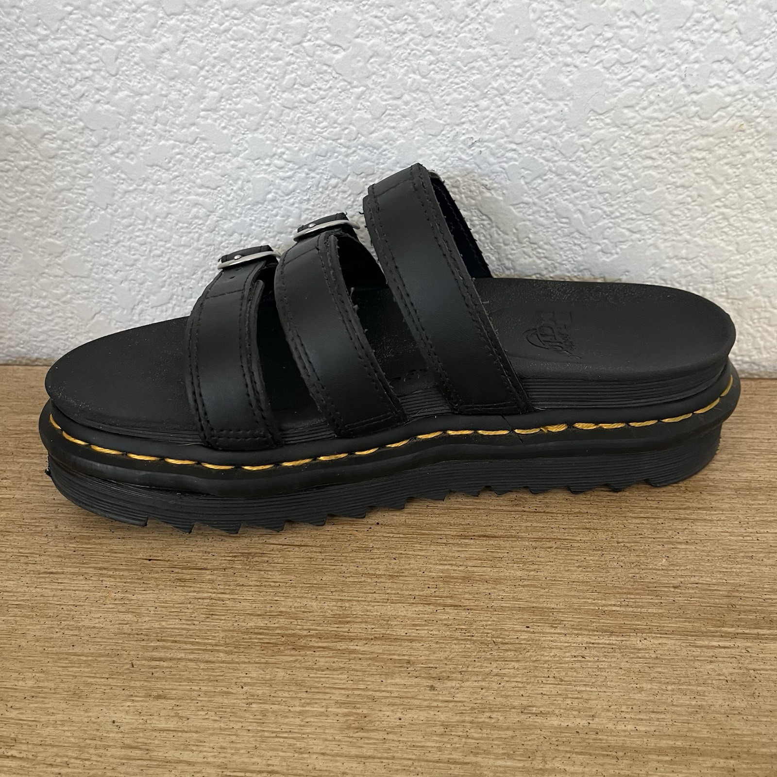 Dr. Martens Blaire Slide Sandals Black Leather Platform Buckle US 7 UK 5 Docs 38