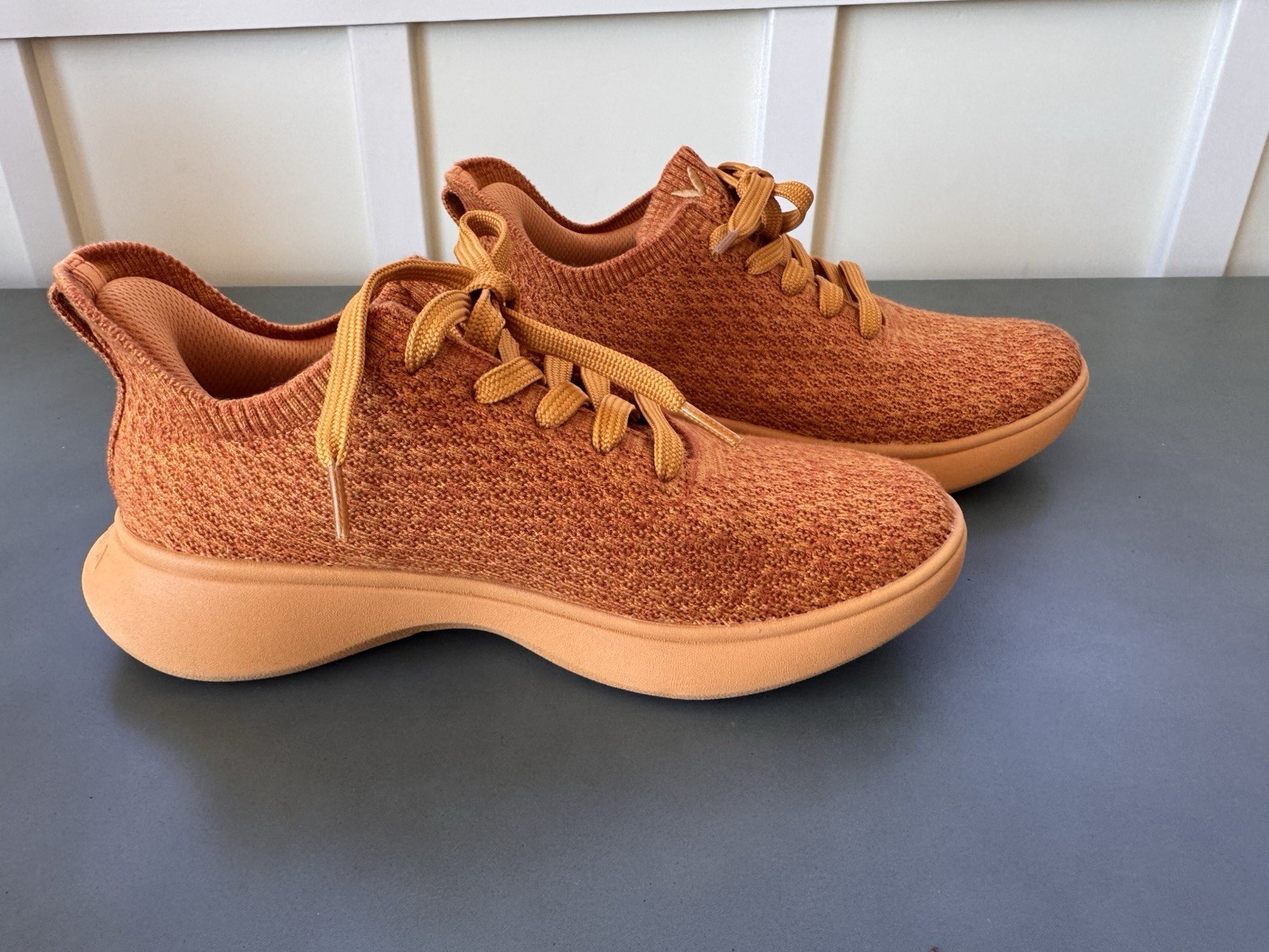 Vivaia Women’s Urban Wool ‘Apricot’ Orange Running Shoes Sneaker Size 35 Urban