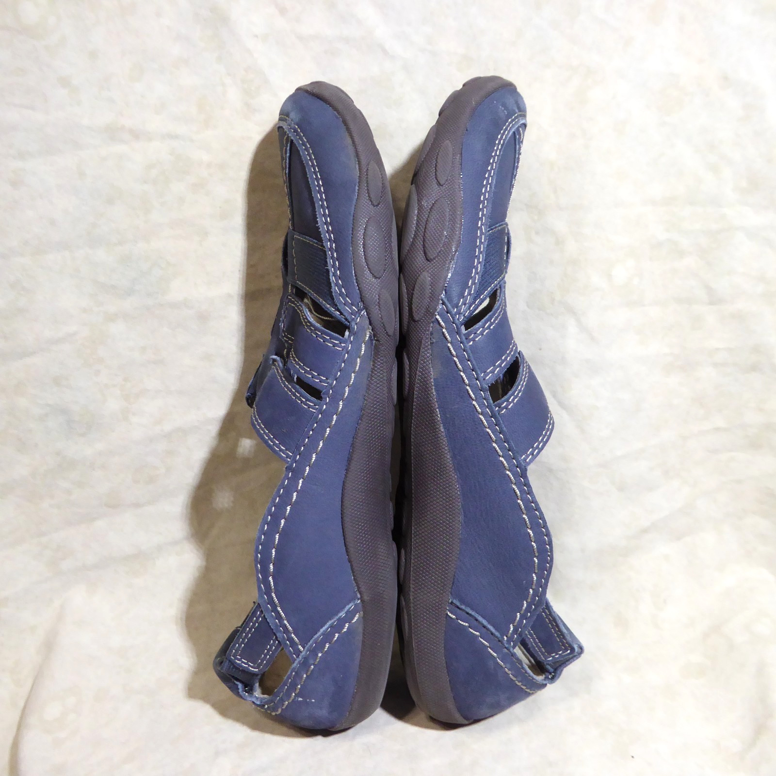 🥿 Clarks Strappy Mary Janes 9.5 M Sky Blue Leather; Stitched Details