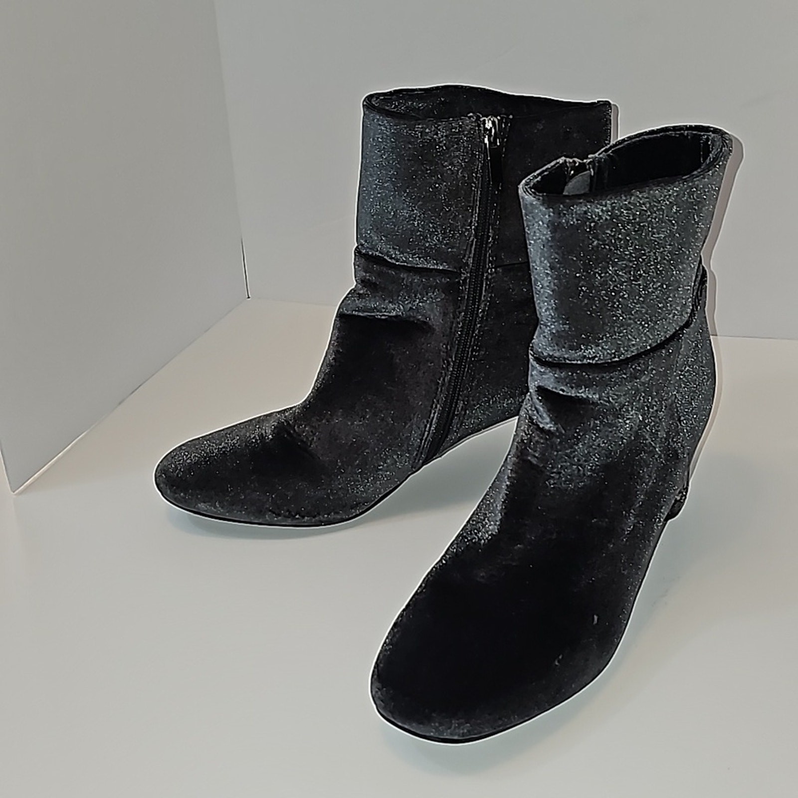 Ninety Union Lyon Gray Velour Ankle Boots Womens 11 Rhinestone Glam Chunky Heels