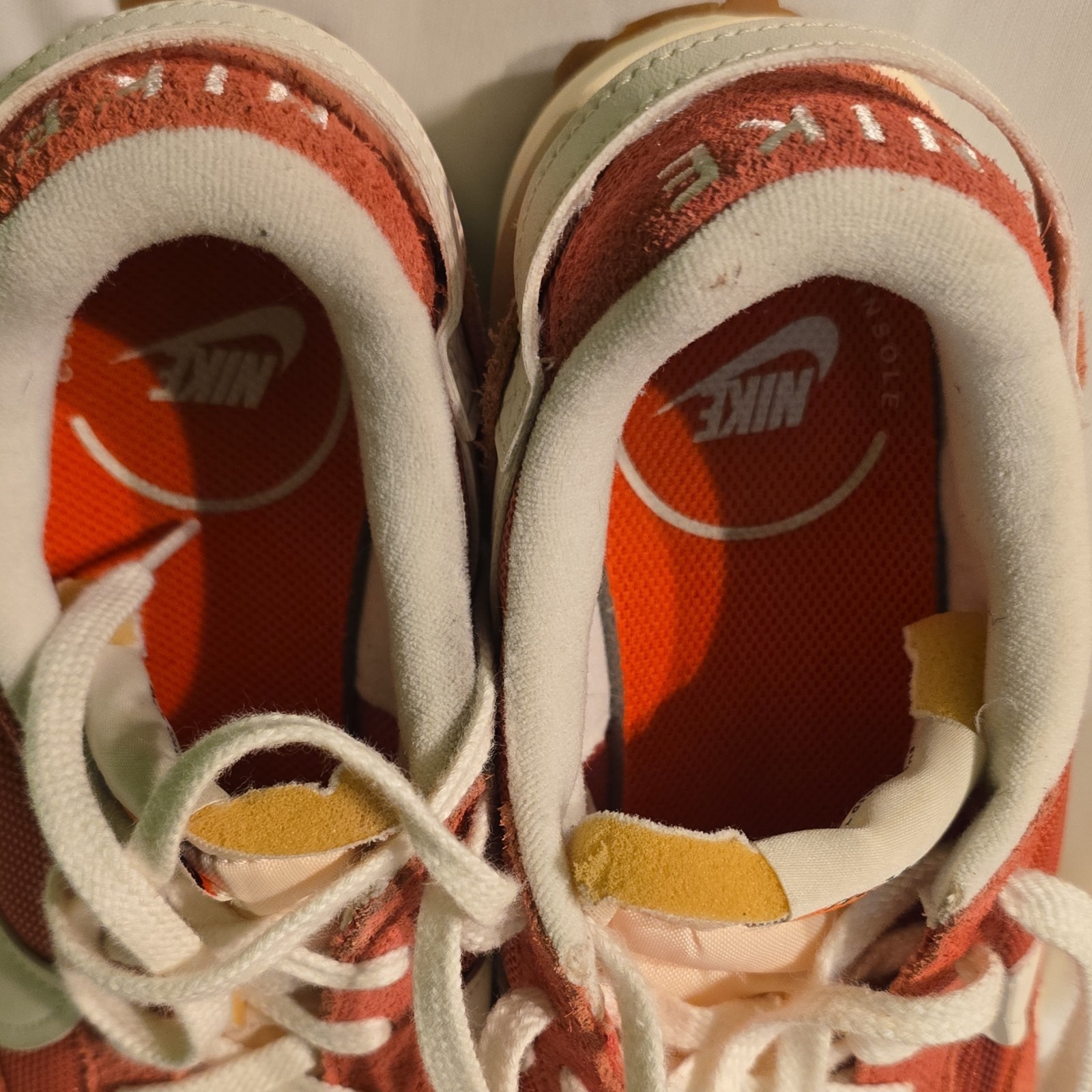 Nike Waffle Debut Vintage Adobe Sail Coconut Gum Sneakers DX2931-600 Womens Sz 8