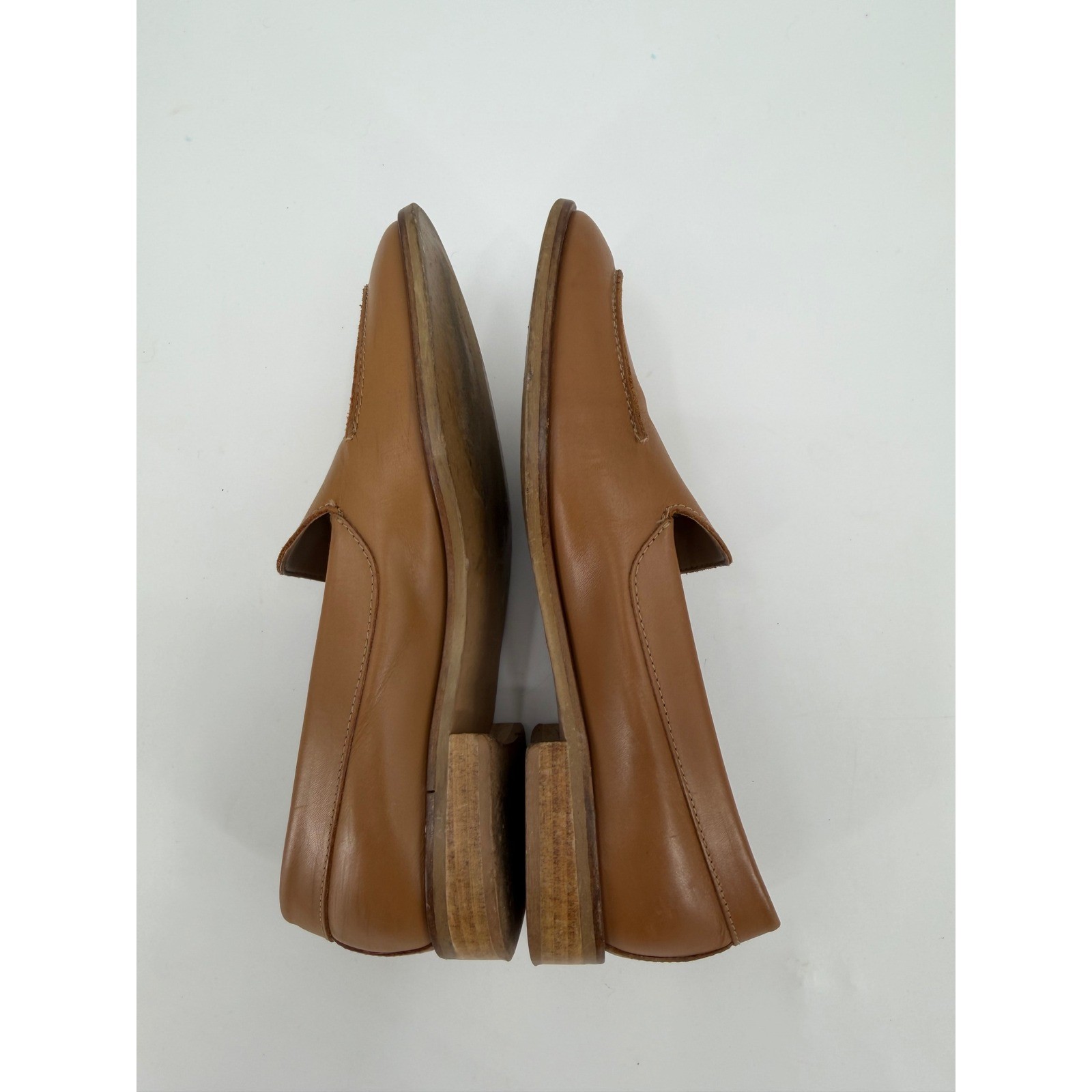 Everlane Modern Loafer Tan Cognac Leather Made in Italy Almond Toe Flat Shoe 5.5