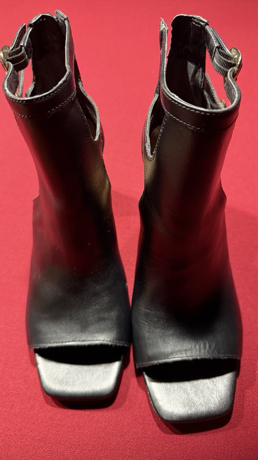 Vince Camuto Black Leather Open Toe Ankle Strap Zip Strappy Heels 9 / 40