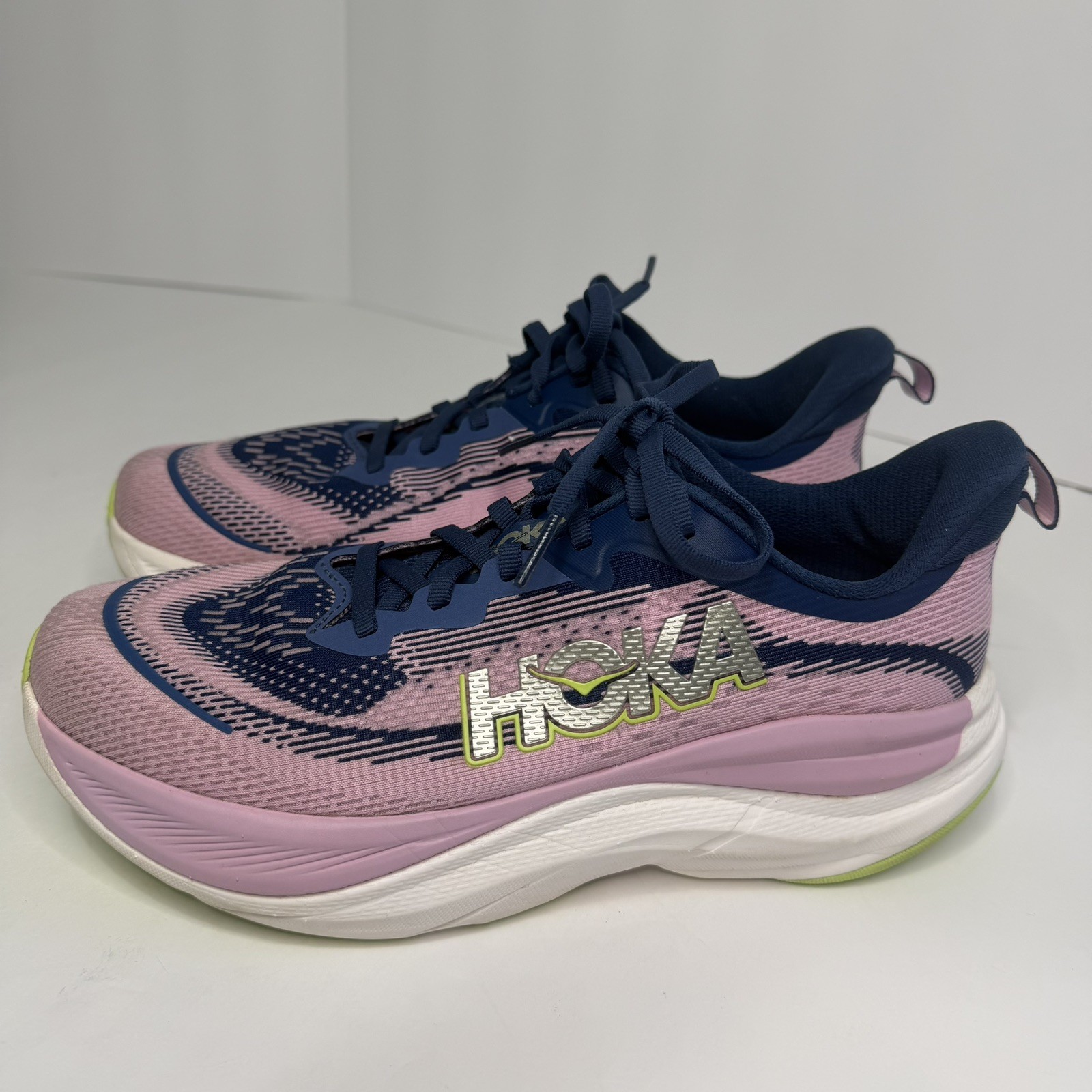 Hoka Skyflow Womans’s 8 Running Shoes Midnight Pink Twilight-Very Good MSRP $160