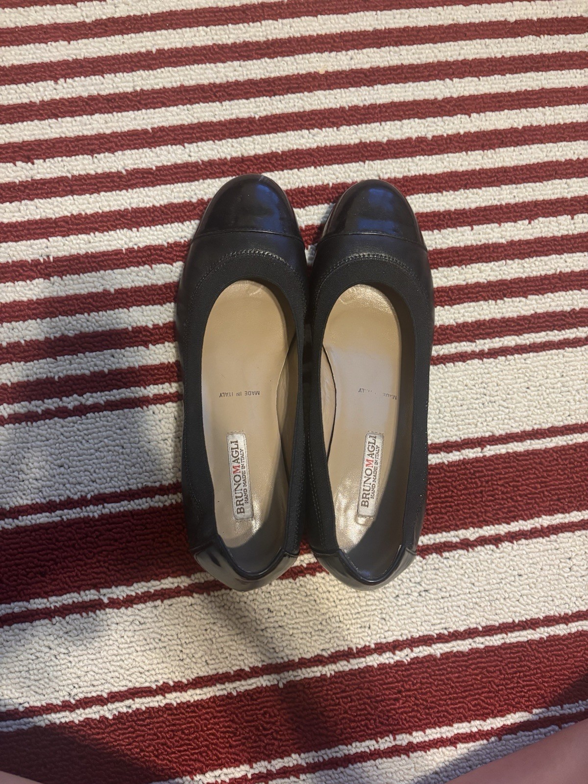 Vintage Bruno Magli Womens Black Leather Cap Toe Round Toe Block Heel Pump US 7
