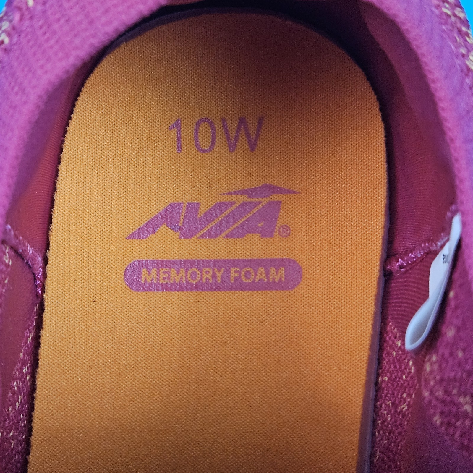 Avia Women’s Pink Slip-On Memory Foam Sneaker Lightweight Knit Pick size