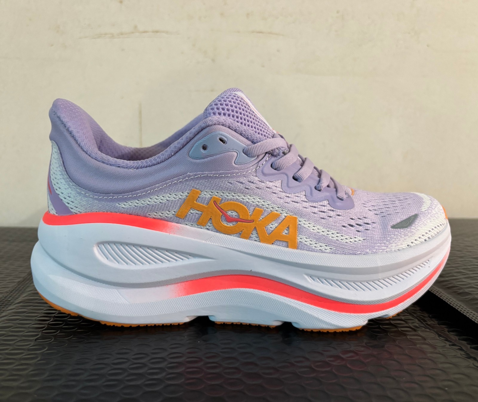 Size US 6 – Hoka One One Bondi 9 Aster Flower Starlight Glow Women Shoe No Box