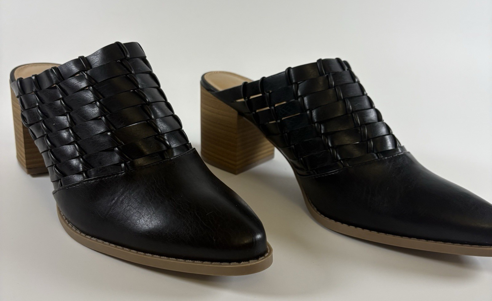 LC Lauren Conrad Rowan Woven Block Heel Mules Black Women’s Size 11 Slip On Shoe