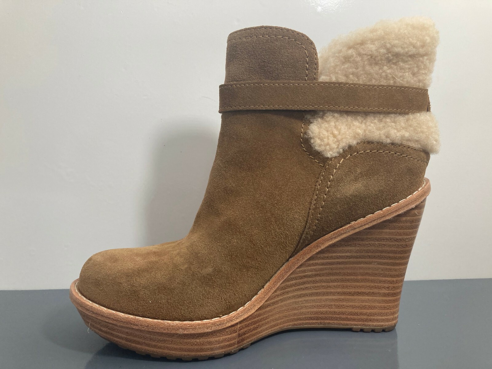 UGG Australia Brown Chestnut Suede Shearling Fur Anais Wedge Bootie US 6.5 M