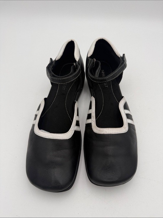 Vintage nine Wes Black White Mary Jane Flat Shoes women 10M Y2K gothic retro