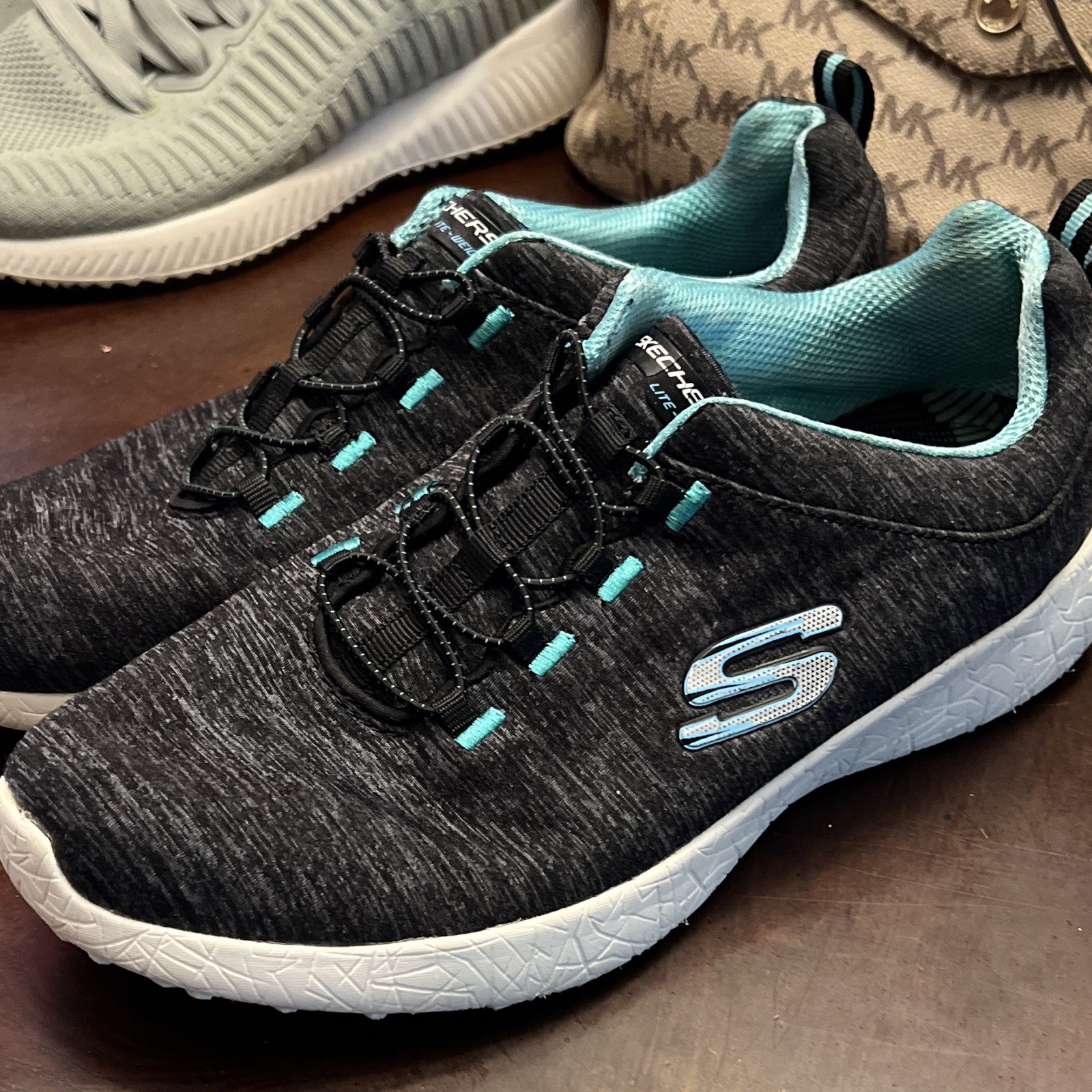 SKECHERS Athletic Low Top Slip-on Sneakers Heathered Textile Black Blue White