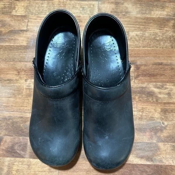 Dansko Black Leather Clogs Size 40/9 to 9.5