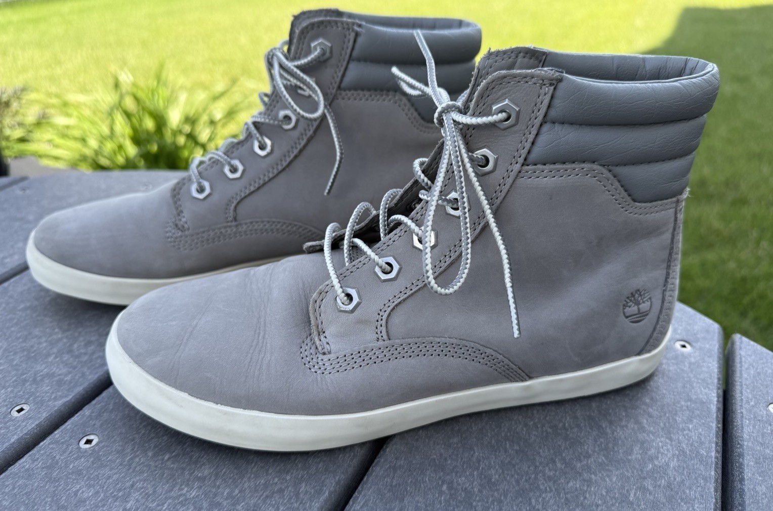 Size 8.5 Timberland Women’s Dausette Sneaker Boots Gray Nubuck Leather Ortholite