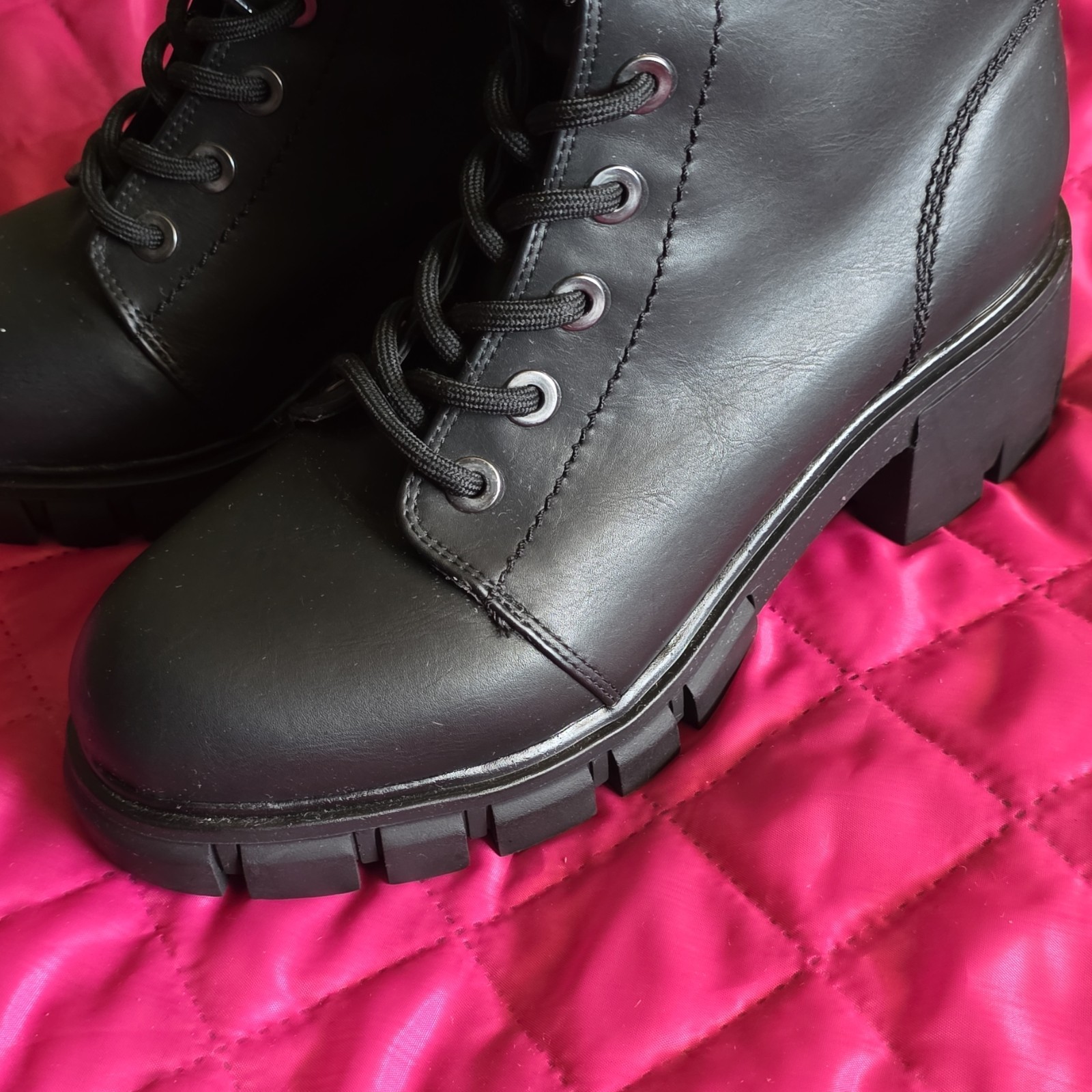 Universal Thread Combat Boots Black Size 8Lace Up Side Zipper USED W/O BOX