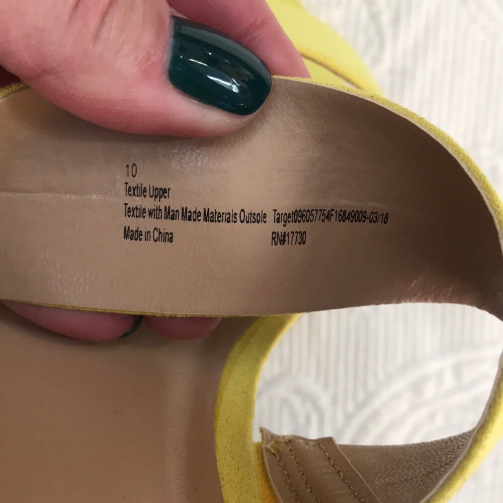 A NEW DAY Yellow Faux Suede Textile Fabric Slip On Slide Sandals 10