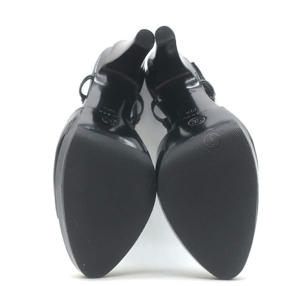 Chanel Bicolor Cap Toe Slingback Platform Pumps Black & White Patent Size 39.5