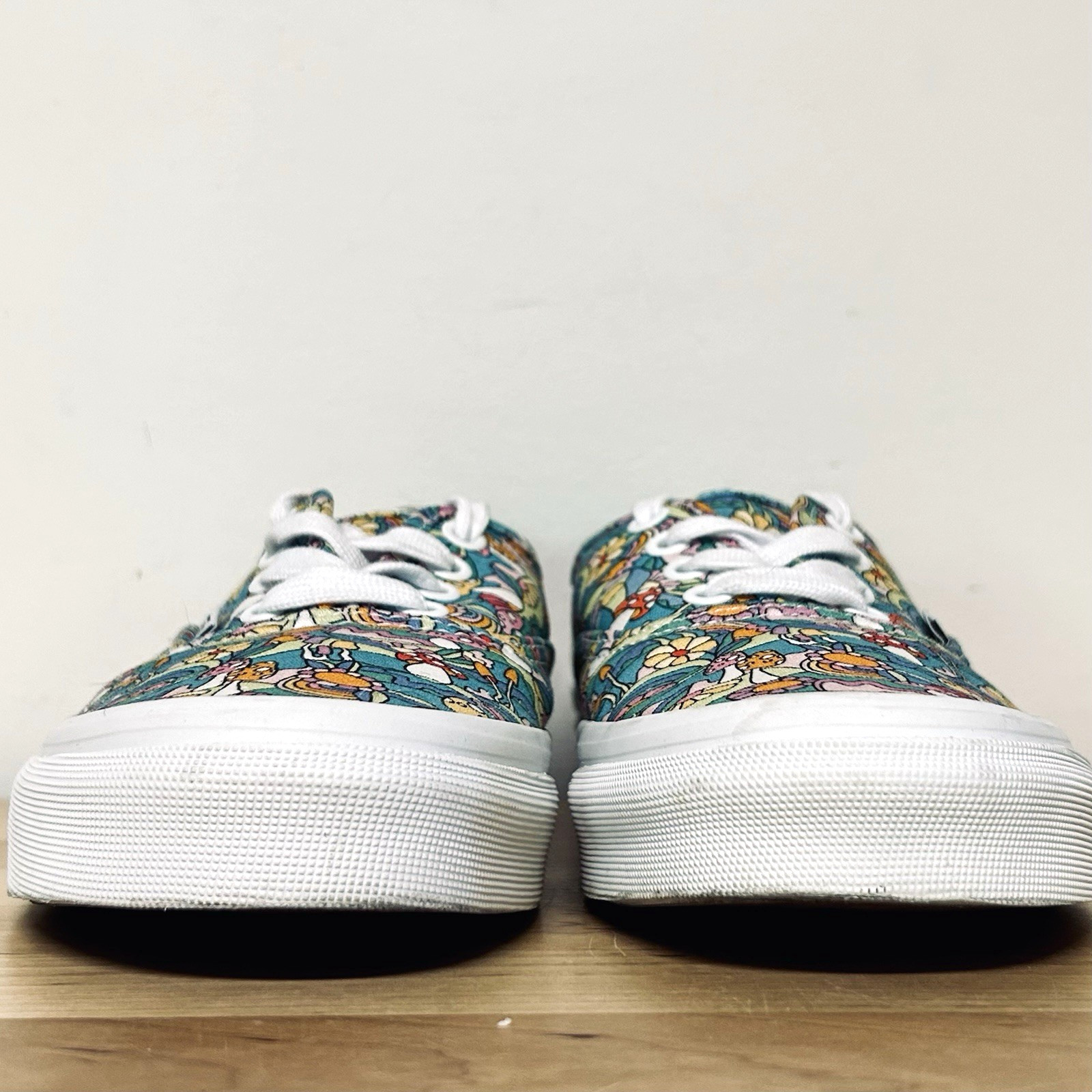 Vans Sneakers Trippy Mushrooms Womens Sz7 Floral Psychedelic Hippie Goblincore