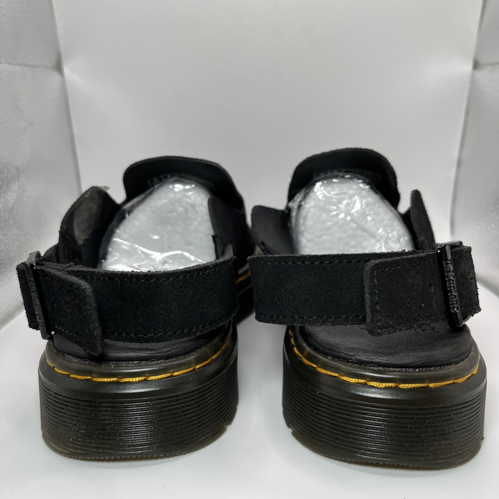 Dr. Martens Carlson Suede Mules Womens 7 Mens 6 Black Slingback Clogs EUC