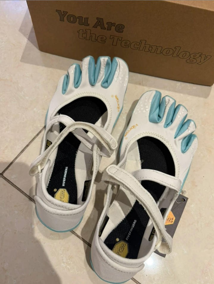 Vibram FiveFingers Yoga Shoes Women’s V-Soul Sneaker Dance Shoes Anti-slip New