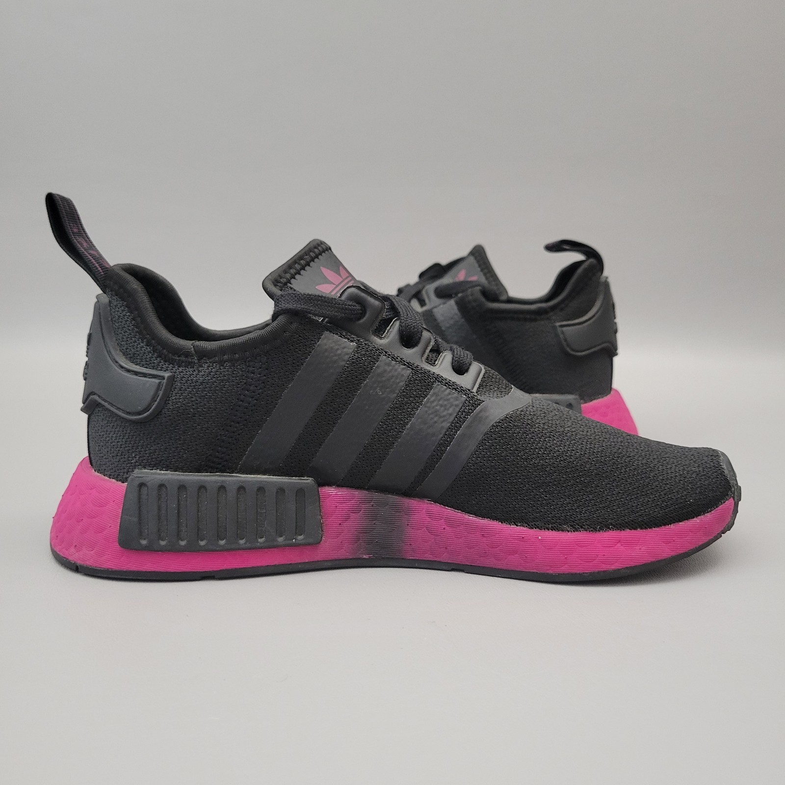 Adidas NMD_R1 Black Power Berry Running Gym Sneakers Womens Size 6.5